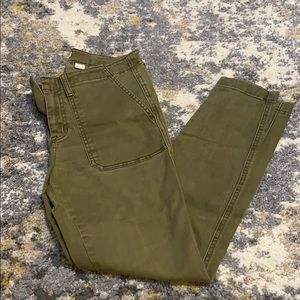 Army green pant